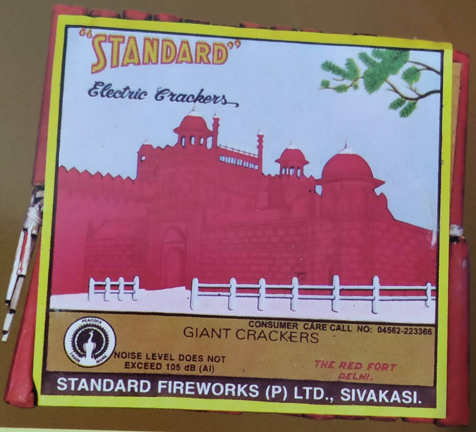 STANDARD "28" MAGIC CRACKERS - 1 PKT
